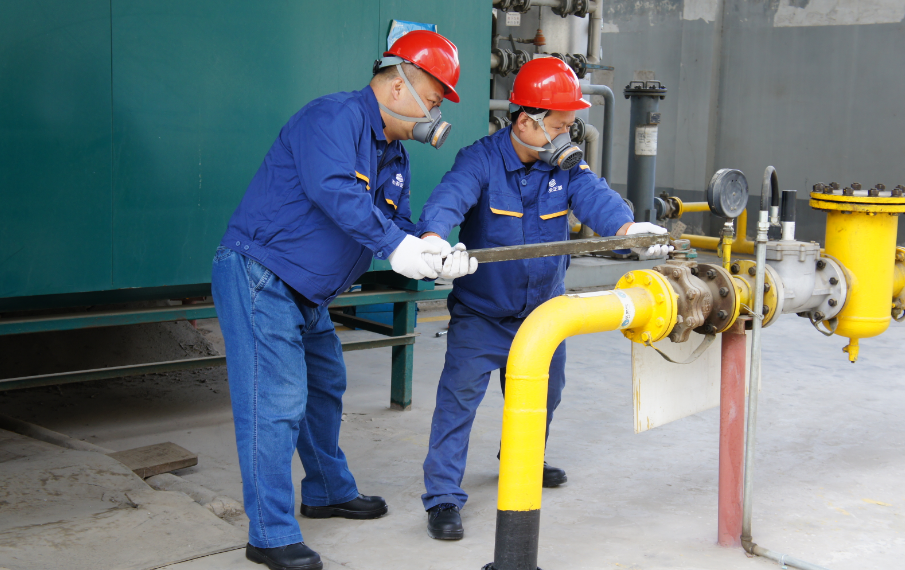 西安正源新燃料發(fā)展有限公司開展上半年度消防應(yīng)急演練活動(dòng) 西安正源新燃料發(fā)展有限公司開展上半年度消防應(yīng)急演練活動(dòng)